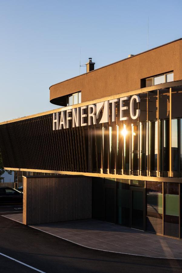 Hafnerhotel - Das Kachelofen-Wohlfuehlhotel Wieselburg Bagian luar foto